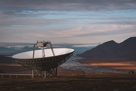 EISCAT Svalbard Radar (ESR) on the mountain Breinosa in the Adventdalen valley