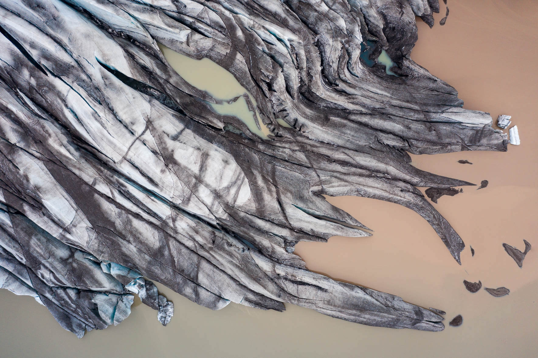 Aerial photograph of Fláajökull glacier in Iceland