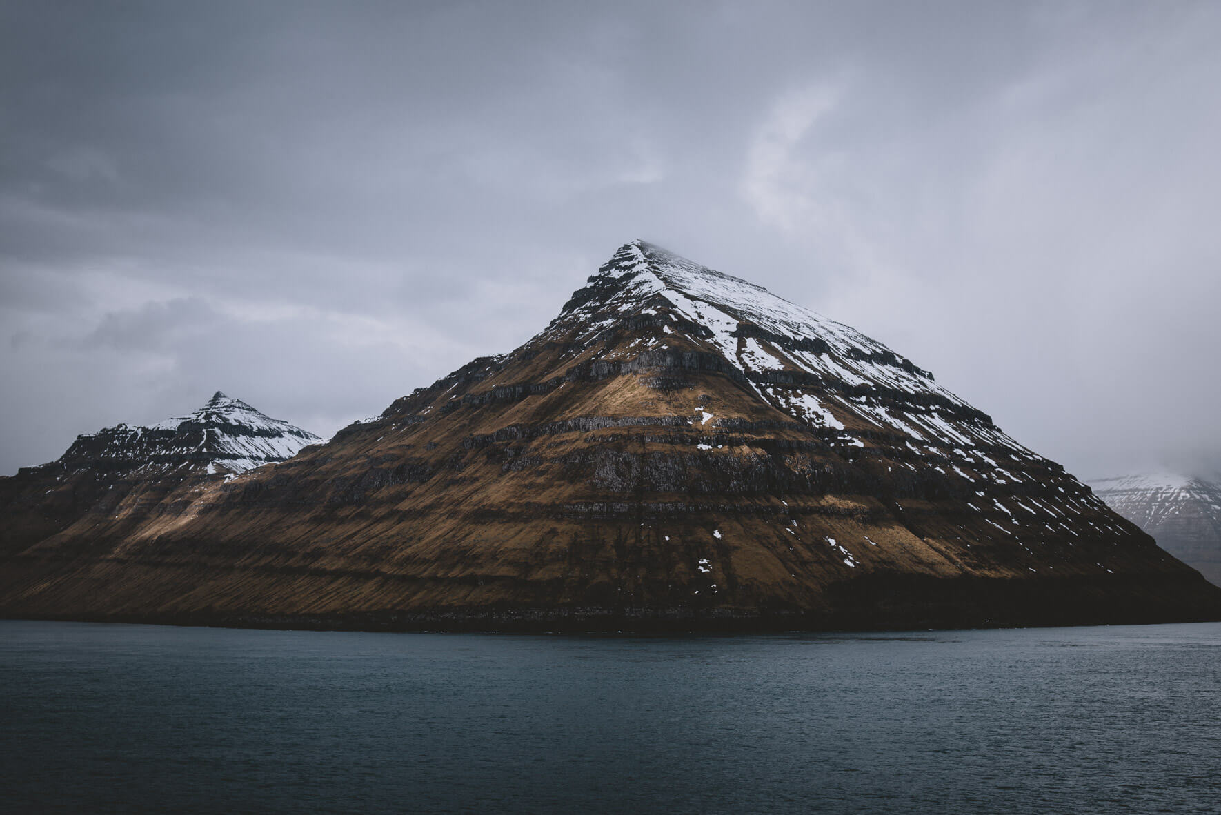 Landscape photography of the Faroe Islands by fine art and commercial photographer Jan Erik Waider