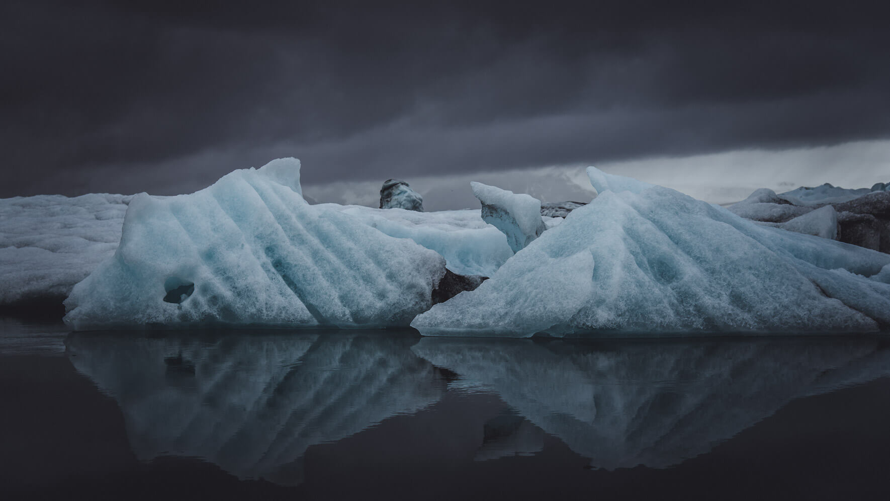 Northlandscapes – Atmospheric landscape photography of the North by Jan Erik Waider