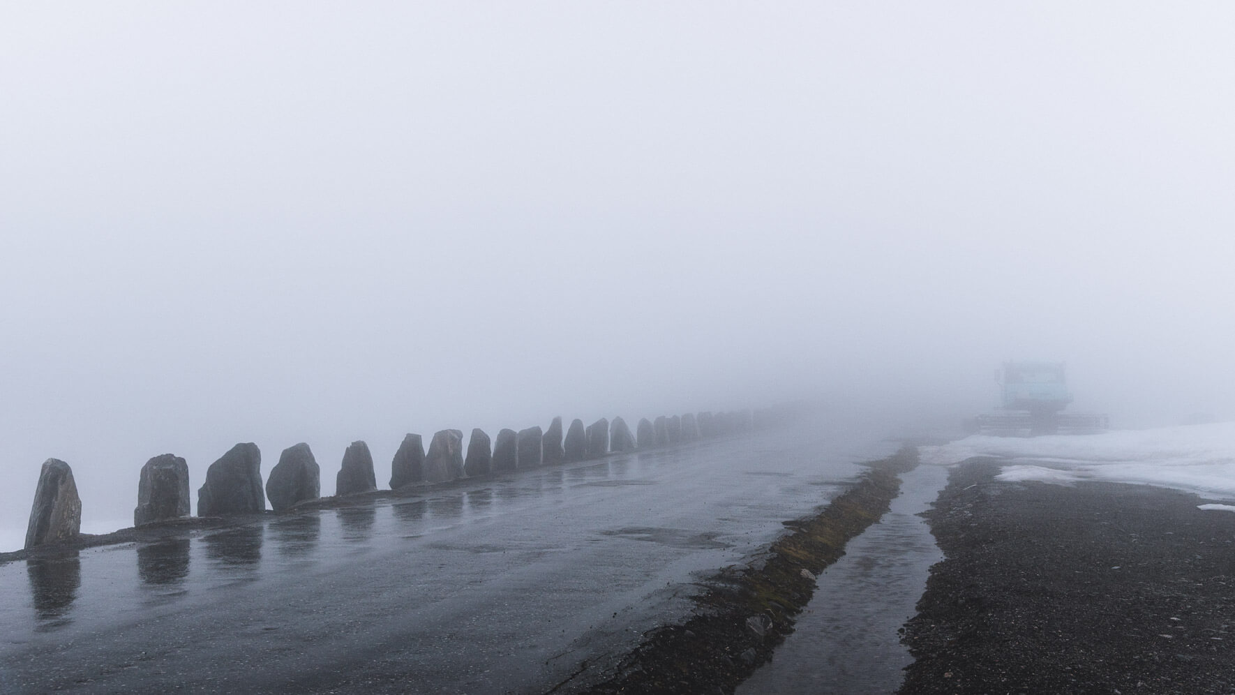 Foggy weather on the Norwegian Scenic Route 'Gamle Strynefjellsvegen'