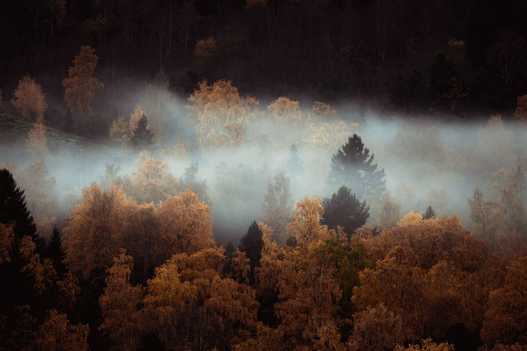 Landscape photography of Norway by visual artist and photographer Jan Erik Waider